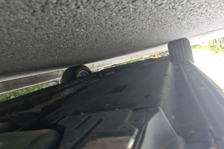 Used Audi Q3 2013 35 TFSI quattro Comfort Model Chassis Rear Left