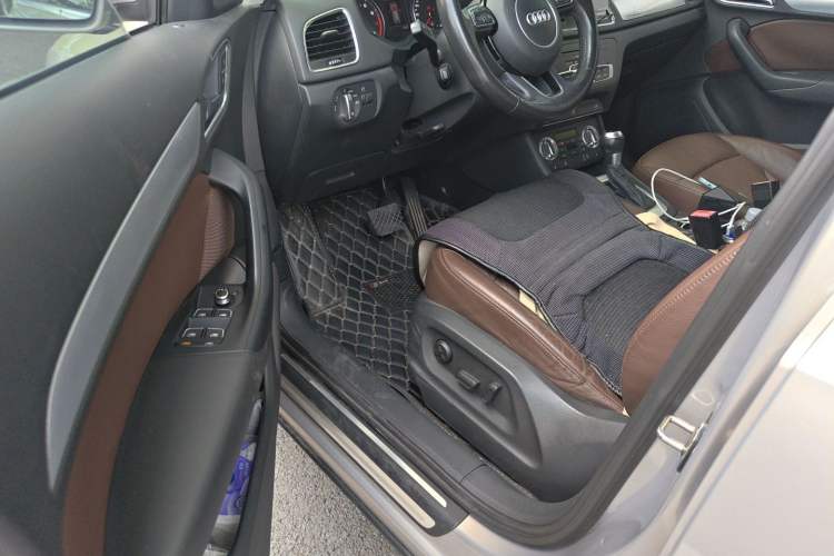 Used Audi Q3 2013 35 TFSI quattro Comfort Model Driver Seat