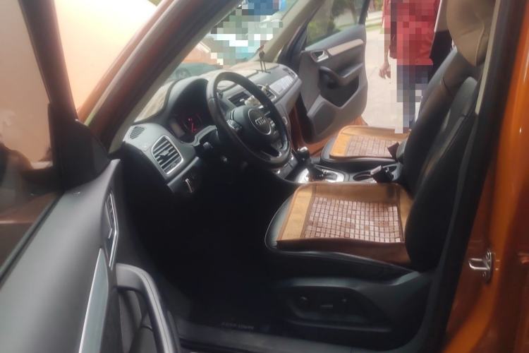 Used Audi Q3 2013 35 TFSI quattro Luxury Model Driver Seat