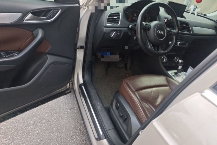 Used Audi Q3 2013 35 TFSI Comfort Model Driver Seat