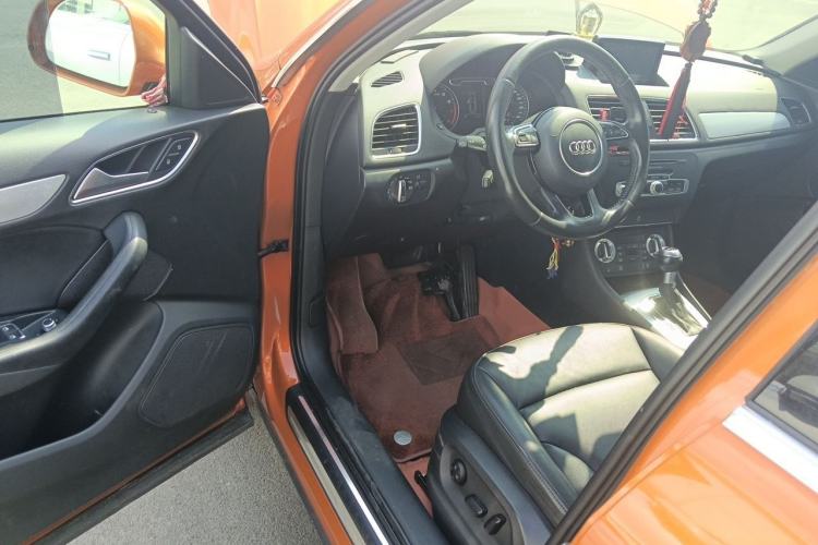 Used Audi Q3 2013 35 TFSI Comfort Model Driver Seat