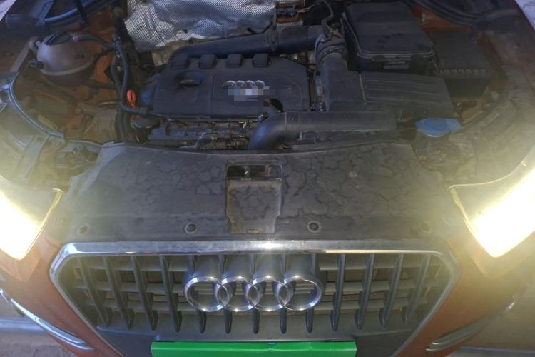 Used Audi Q3 2013 35 TFSI Comfort Model Engine Bay