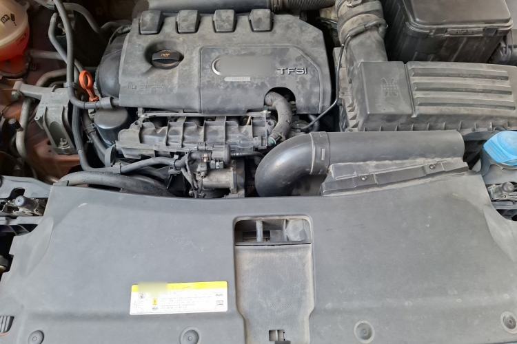 Used Audi Q3 2013 35 TFSI Comfort Model Engine Bay