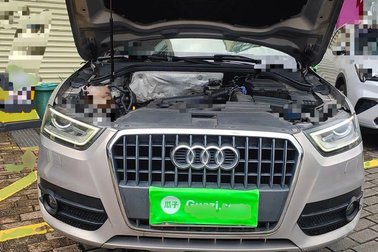 Used Audi Q3 2013 35 TFSI Ambition Edition Engine Bay
