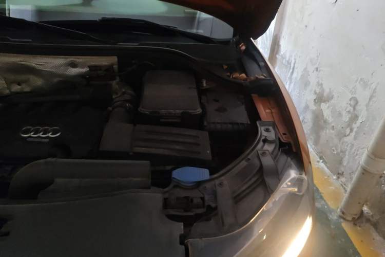 Used Audi Q3 2013 35 TFSI Ambition Edition Engine Bay Left
