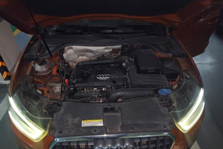 Used Audi Q3 2013 35 TFSI Comfort Model Engine Bay