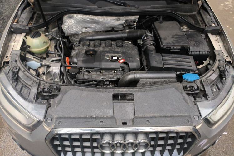 Used Audi Q3 2013 35 TFSI Comfort Model Engine Bay