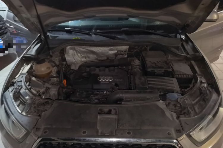 Used Audi Q3 2013 35 TFSI Ambition Edition Engine Bay