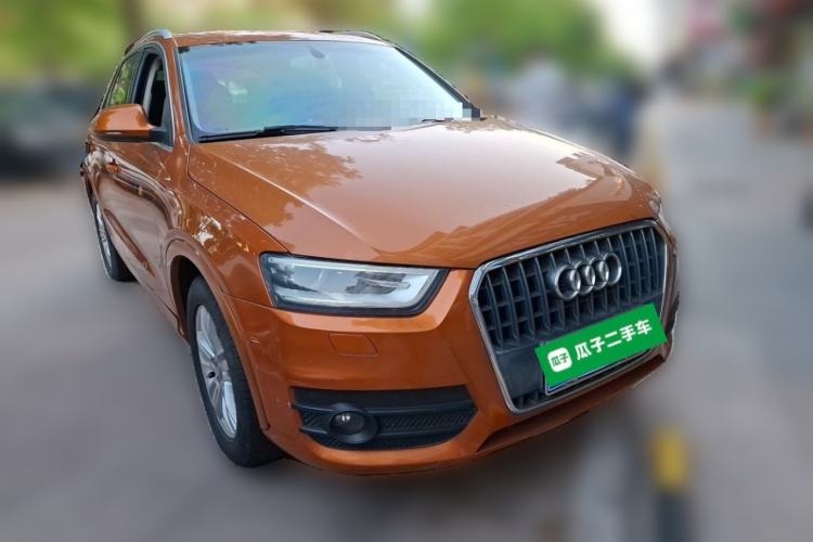 Used Audi Q3 2013 35 TFSI Comfort Model Front Right 45 Deg