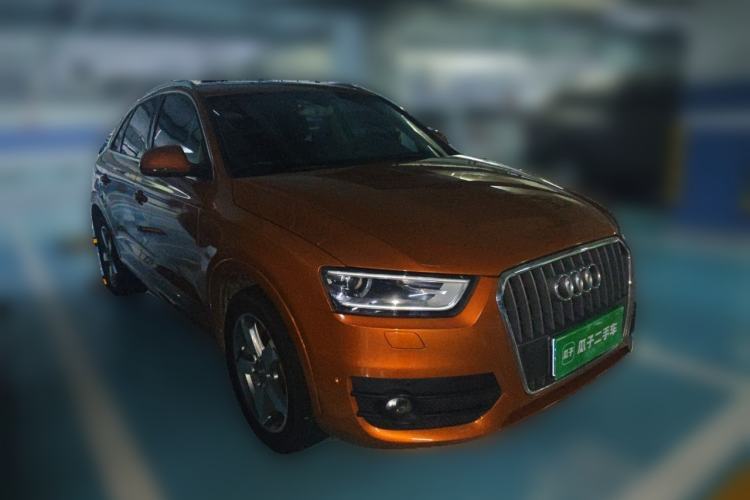Used Audi Q3 2013 40 TFSI quattro Luxury Model Front Right 45 Deg