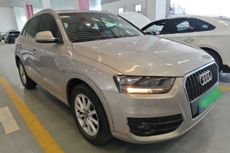 Used Audi Q3 2013 35 TFSI Ambition Edition Front Right 45 Deg