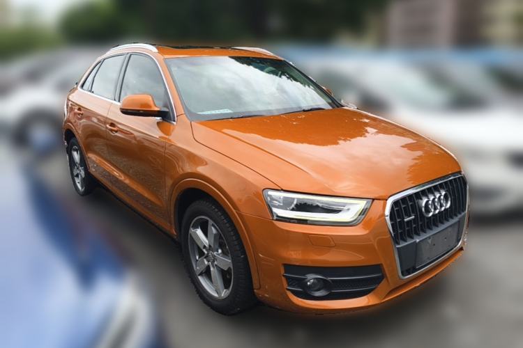 Used Audi Q3 2013 35 TFSI quattro Comfort Model Front Right 45 Deg