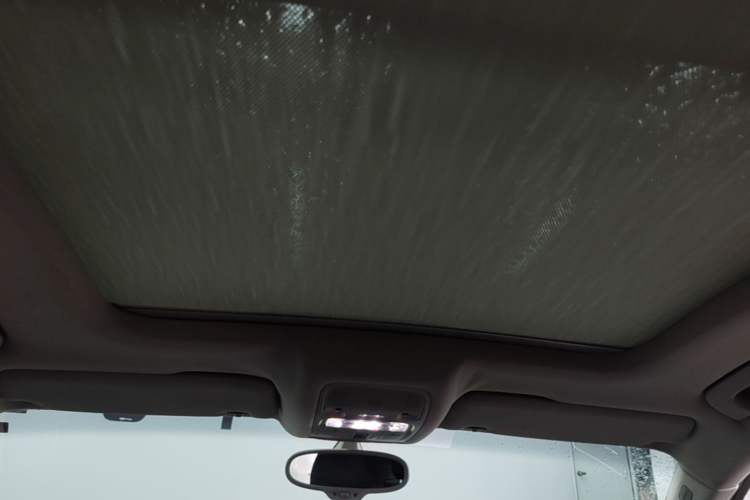 Used Audi Q3 2013 35 TFSI Comfort Model Headliner