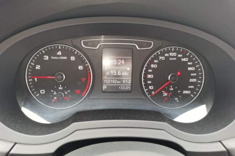 Used Audi Q3 2013 35 TFSI Comfort Model Instrument Cluster