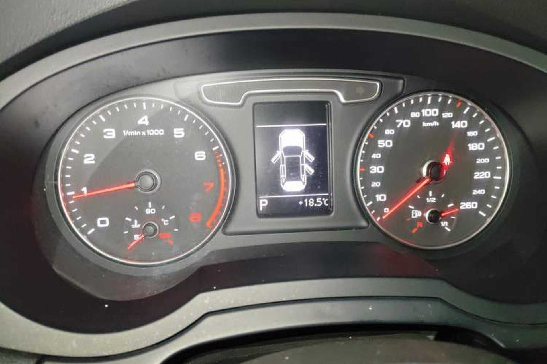 Used Audi Q3 2013 35 TFSI Comfort Model Instrument Cluster