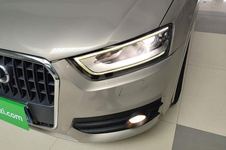 Used Audi Q3 2013 35 TFSI quattro Technology Edition Left Front Headlight