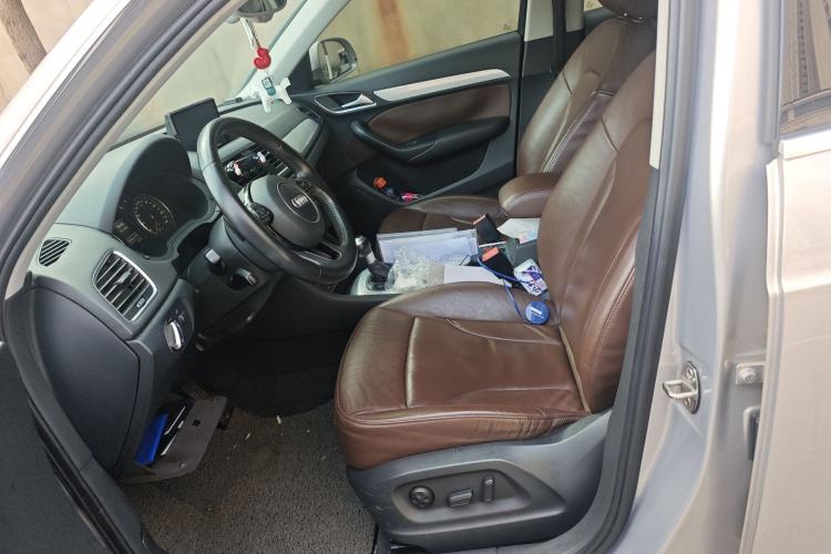 Used Audi Q3 2013 35 TFSI Comfort Model Left Front Seat