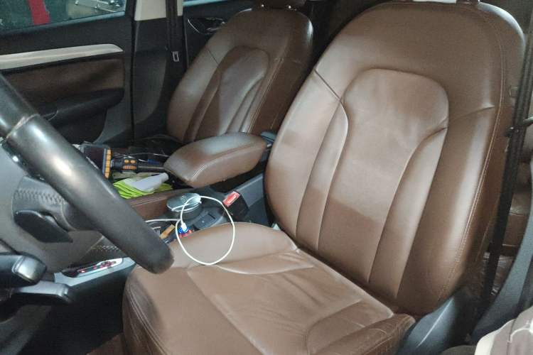 Used Audi Q3 2013 35 TFSI Comfort Model Left Front Seat