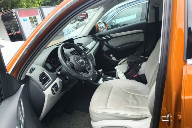 Used Audi Q3 2013 35 TFSI quattro Comfort Model Left Front Seat