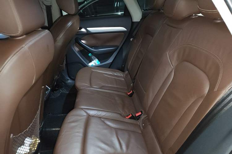 Used Audi Q3 2013 35 TFSI Ambition Edition Left Rear Seat