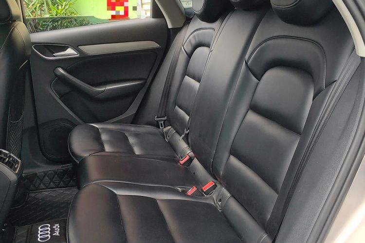 Used Audi Q3 2013 35 TFSI Ambition Edition Left Rear Seat