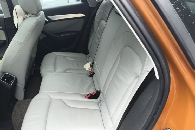 Used Audi Q3 2013 35 TFSI quattro Comfort Model Left Rear Seat