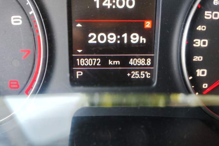 Used Audi Q3 2013 35 TFSI quattro Technology Edition Odometer Close Up