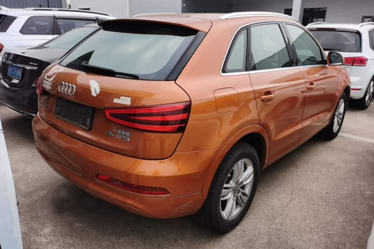 Used Audi Q3 2013 35 TFSI Comfort Model Rear Right 45 Deg