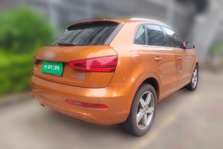 Used Audi Q3 2013 35 TFSI quattro Luxury Model Rear Right 45 Deg