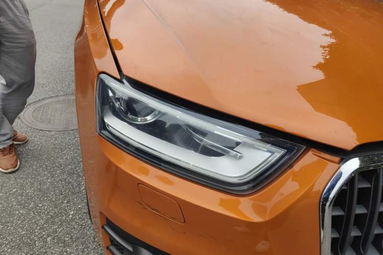 Used Audi Q3 2013 35 TFSI quattro Technology Edition Right Front Headlight