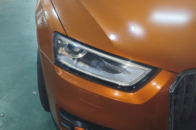 Used Audi Q3 2013 35 TFSI Comfort Model Right Front Headlight