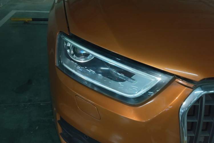 Used Audi Q3 2013 40 TFSI quattro Luxury Model Right Front Headlight