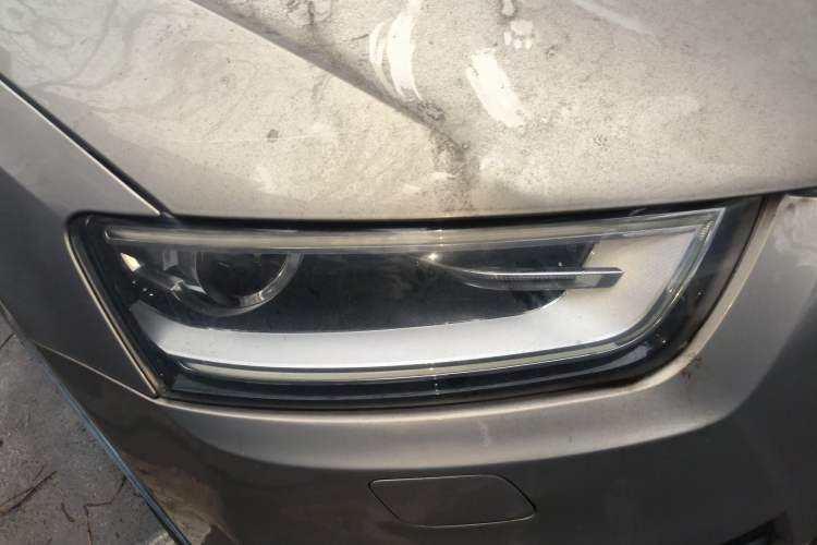 Used Audi Q3 2013 35 TFSI Comfort Model Right Front Headlight