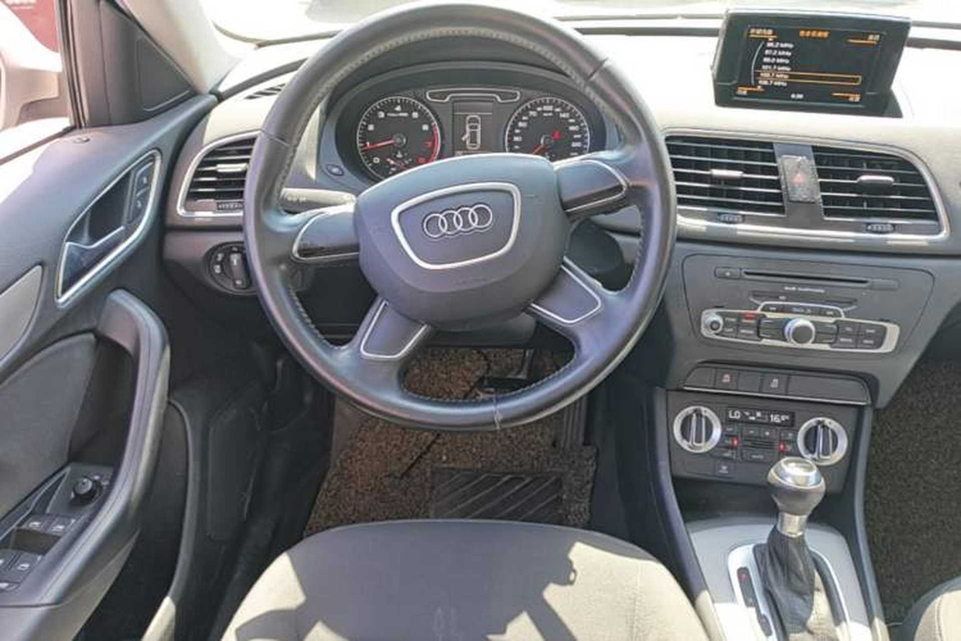 Used Audi Q3 2013 35 TFSI Ambition Edition Steering Wheel