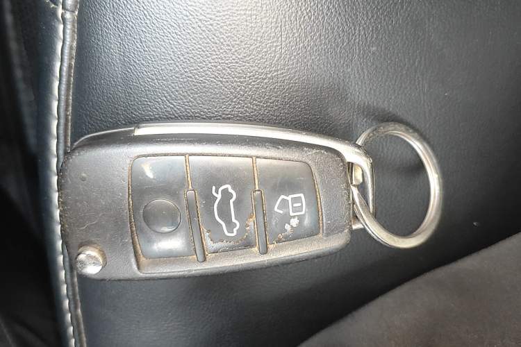 Used Audi Q3 2013 35 TFSI Ambition Edition Vehicle Key