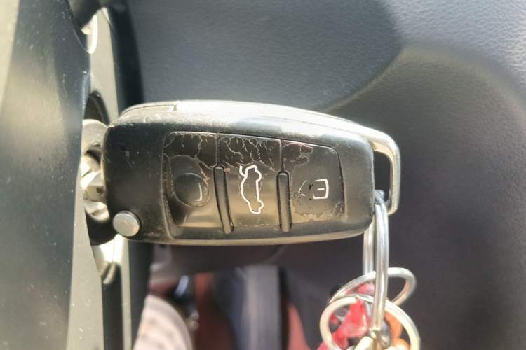 Used Audi Q3 2013 35 TFSI Comfort Model Vehicle Key