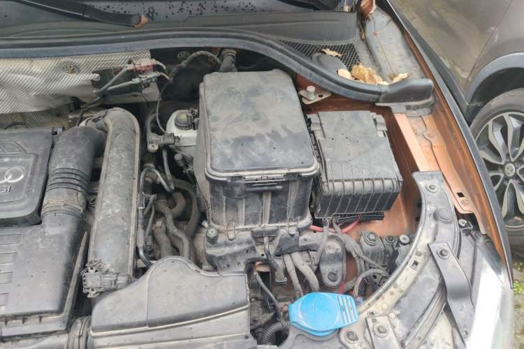 Used Audi Q3 2015 30 TFSI Ambition Edition Engine Bay Left