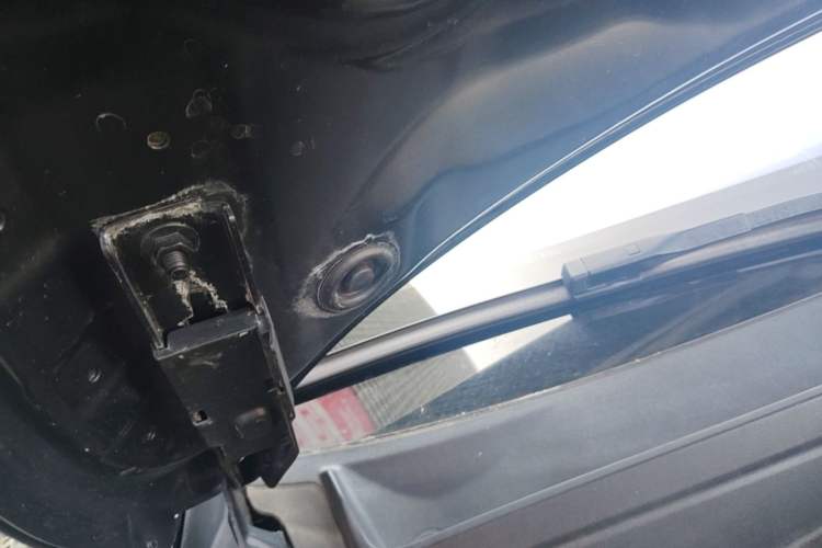 Used Audi Q3 2015 35 TFSI quattro Technology Edition Engine Bay Right