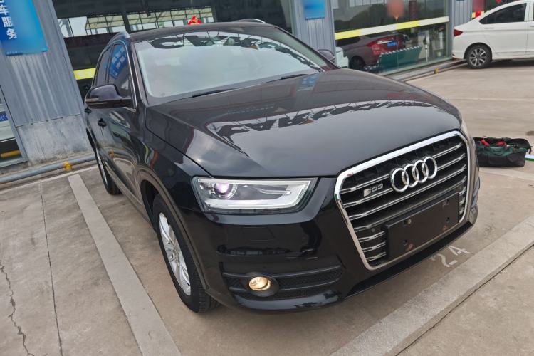 Used Audi Q3 2015 35 TFSI Comfort Model Exterior 1