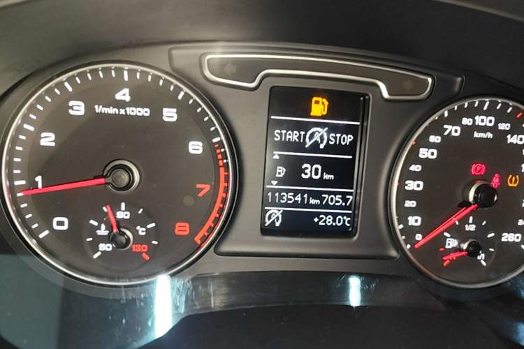 Used Audi Q3 2015 35 TFSI Comfort Model Instrument Cluster
