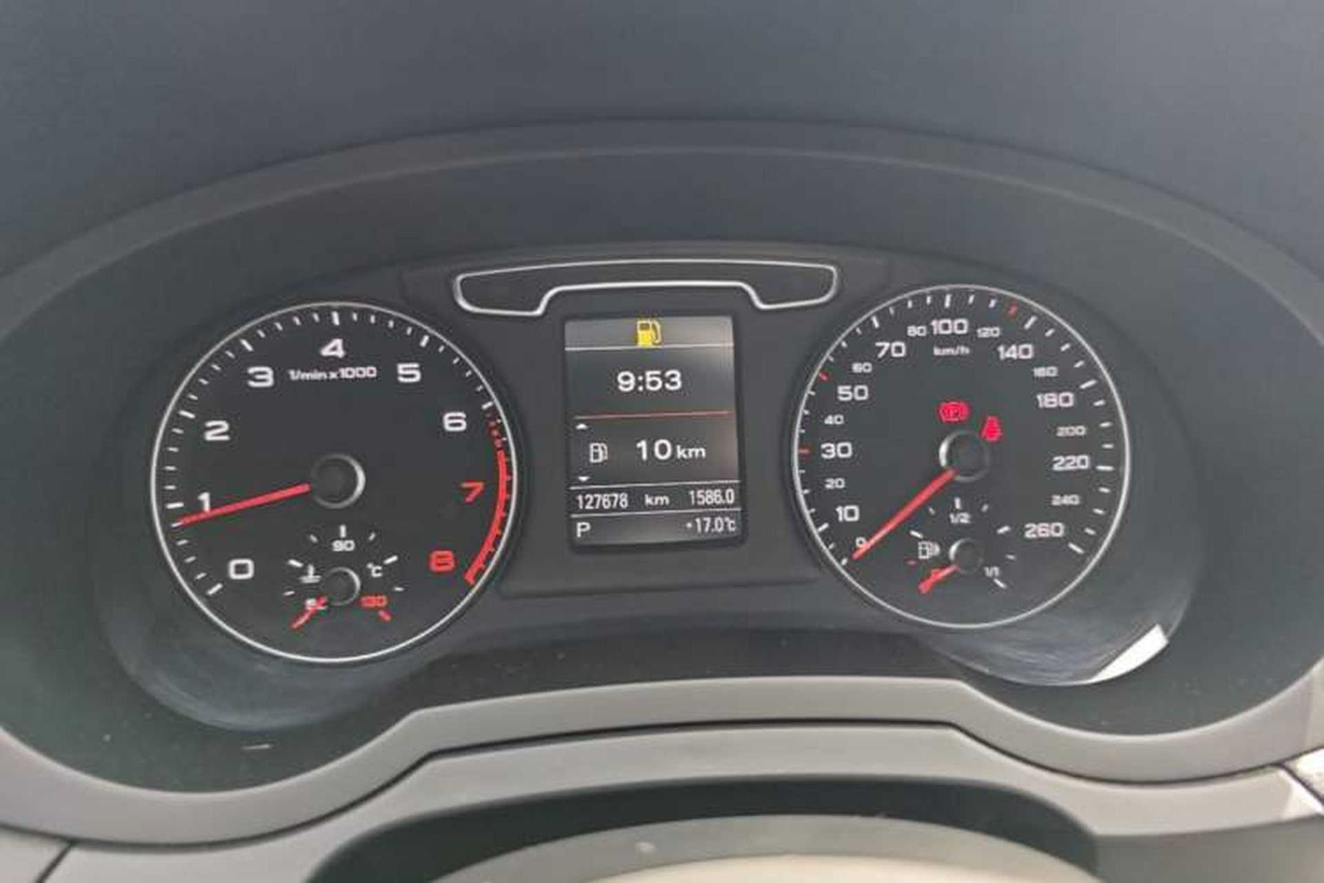 Used Audi Q3 2015 35 TFSI quattro Technology Edition Instrument Cluster