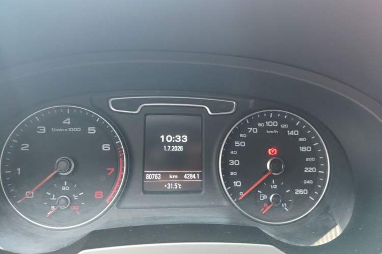 Used Audi Q3 2015 35 TFSI quattro Technology Edition Instrument Cluster