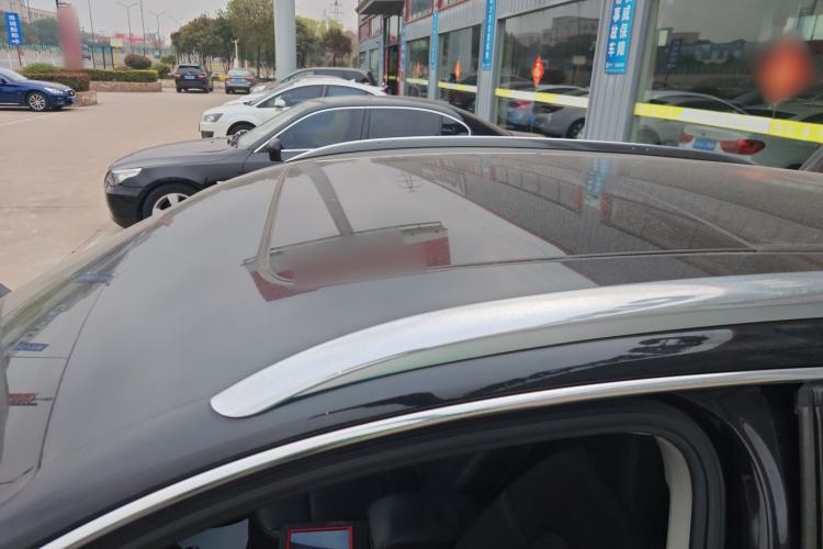 Used Audi Q3 2015 35 TFSI Comfort Model Roof