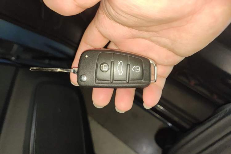 Used Audi Q3 2015 35 TFSI quattro Technology Edition Vehicle Key
