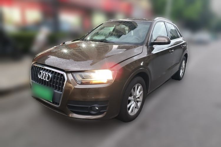 Używany Audi Q3 2015 30 TFSI Ambition Edition Guazi used car, China used car export, Used car for sale, Used cars, Cheapest cars for sale