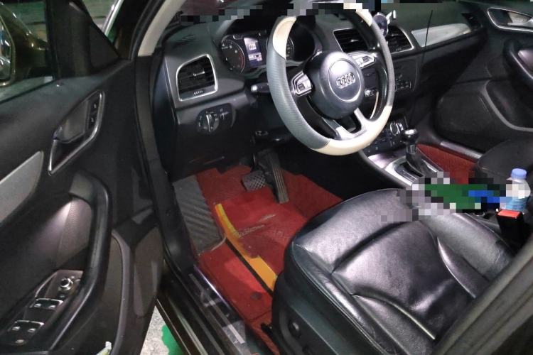 Used Audi Q3 2015 35 TFSI Comfort Model Driver Seat