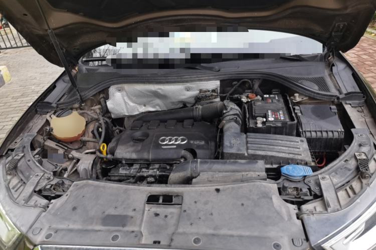 Used Audi Q3 2015 35 TFSI quattro Technology Edition Engine Bay