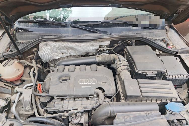 Used Audi Q3 2015 35 TFSI quattro Technology Edition Engine Bay