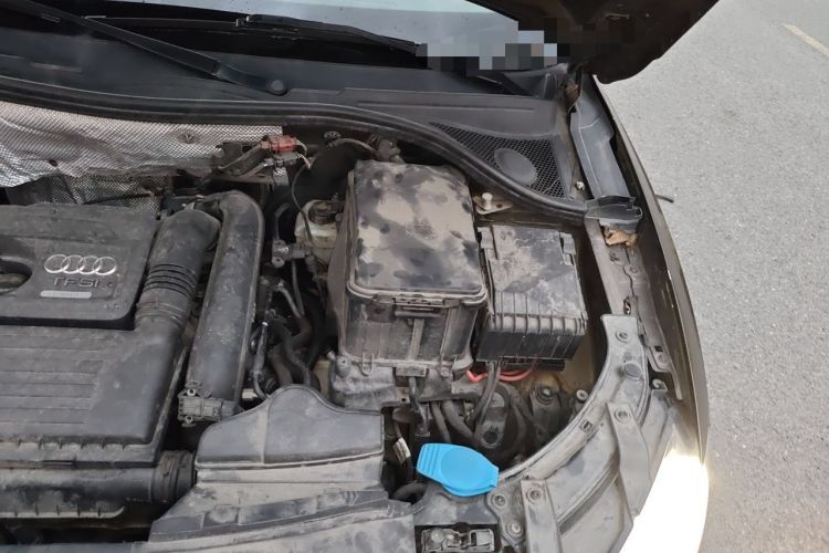 Used Audi Q3 2015 30 TFSI Ambition Edition Engine Bay Left
