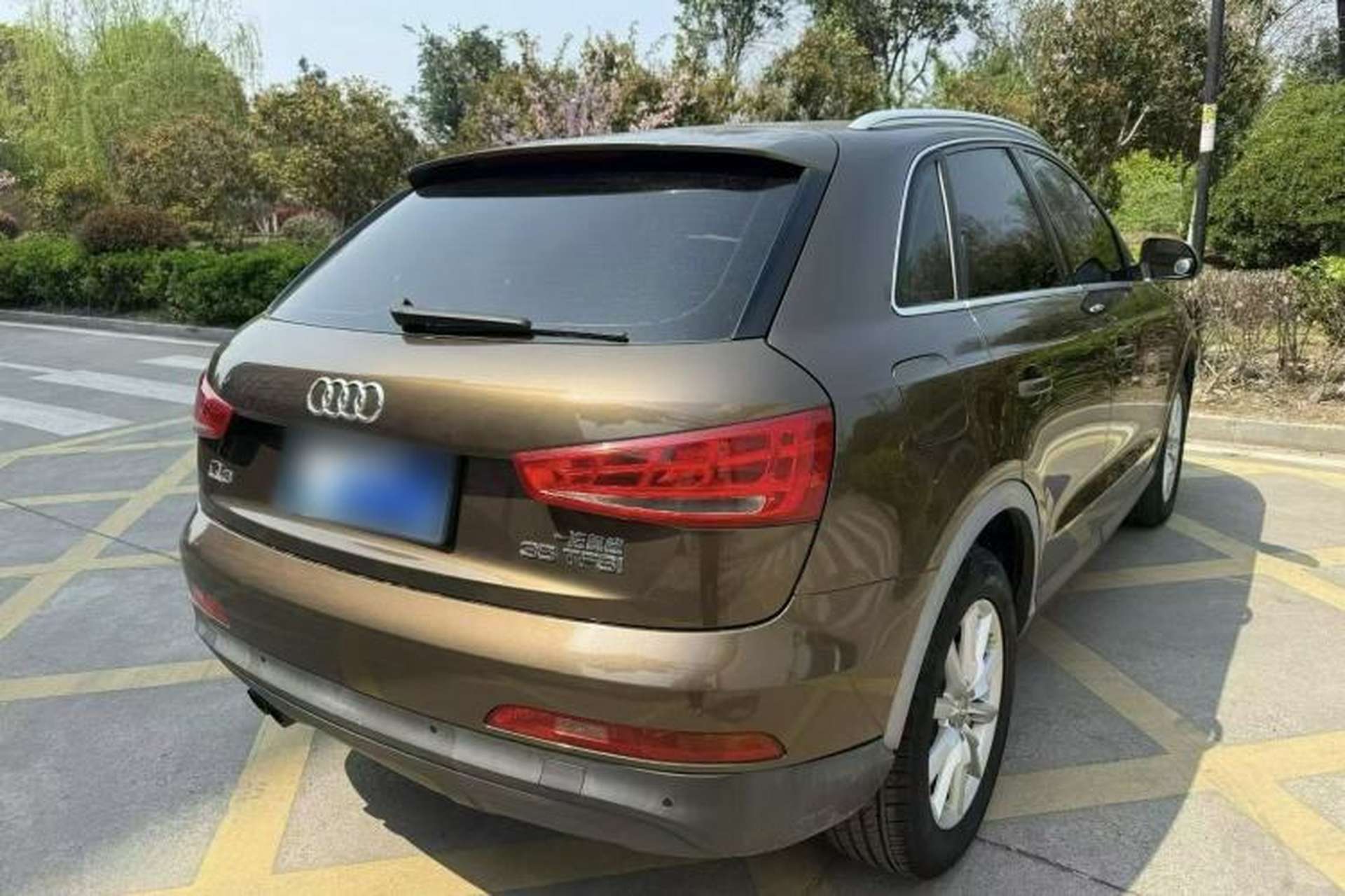 Used Audi Q3 2015 35 TFSI Ambition Edition Exterior 4